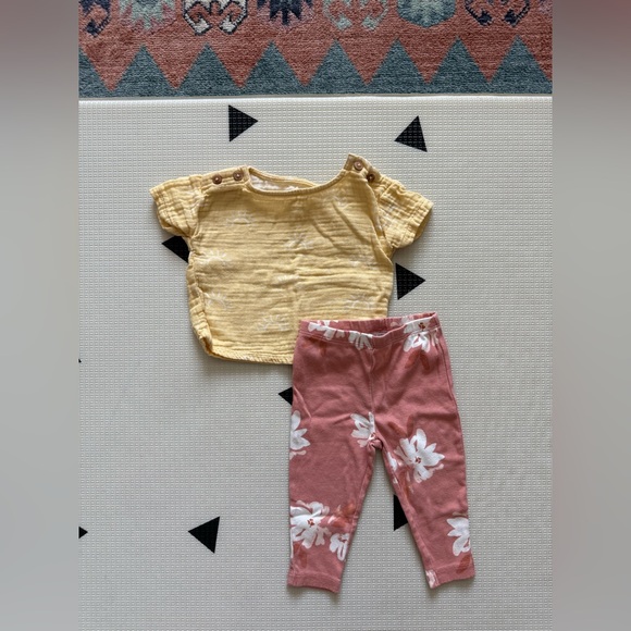 Easy Peasy & Carter's|Baby girl boho outfit,Yellow Gauze top & floral leggings• - Picture 1 of 6